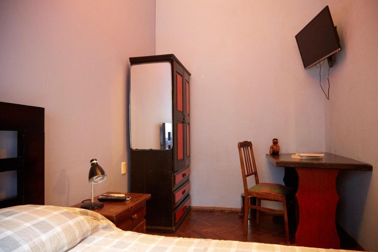 Una Noche Mas B & B Montevideo Luaran gambar